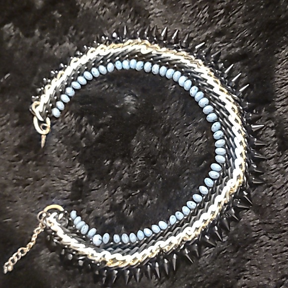 Stella & Dot Tempest bib necklace, Boho, Gith, Beaded - Picture 9 of 9